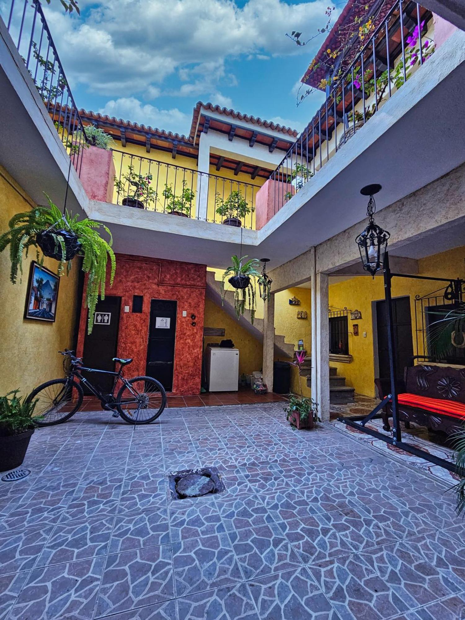 Maison Bougainvillea Antigua Exterior foto